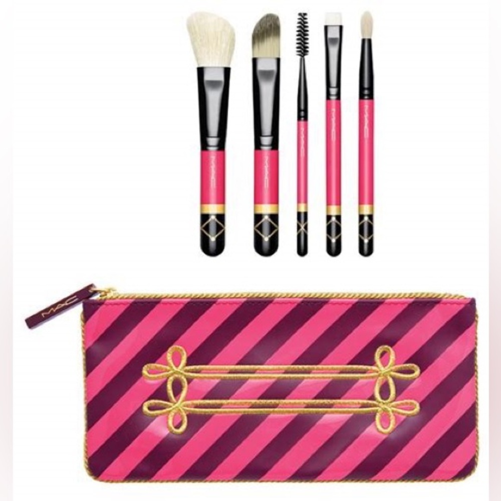 MAC Nutcracker Sweet contour brush kit 5pc Travel Set